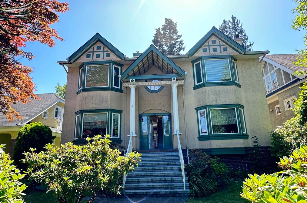 House for sale at 1180 Devonshire Crescent Vancouver British Columbia - MLS: R3137824