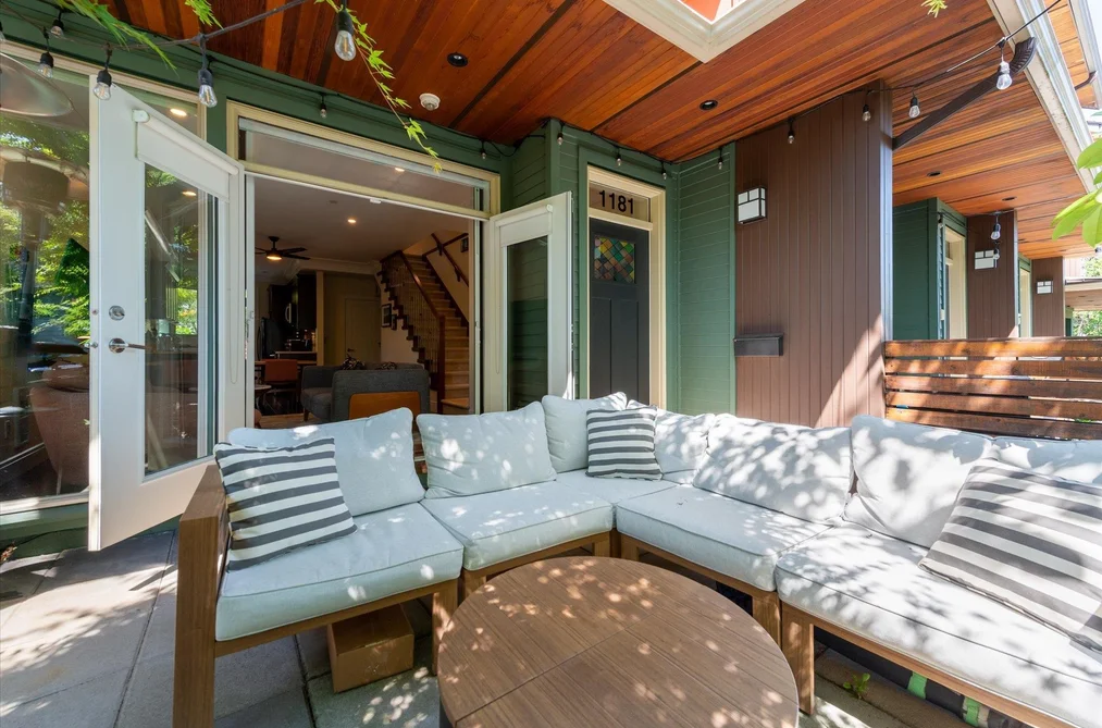 1181 E 19TH AVENUE, Vancouver BC V5V 1K9, Vancouver BC — Residential for Sale — Photo 3 of 40
