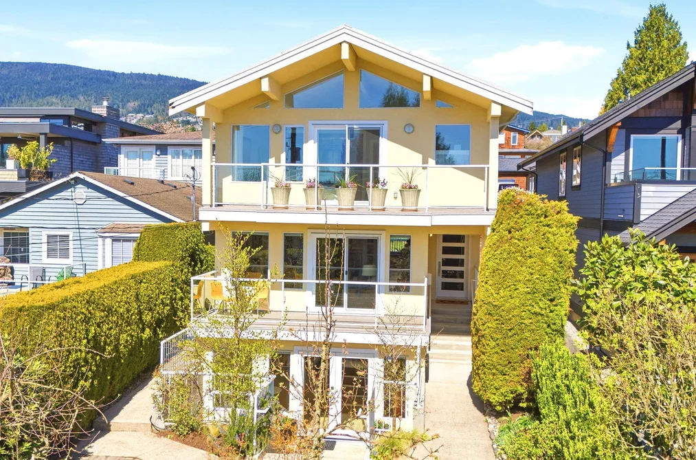 House for sale at 1181 Keith Road West Vancouver British Columbia - MLS: R3110295