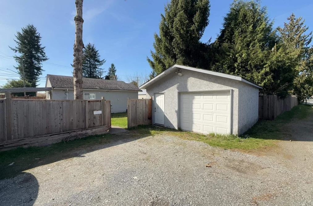 11810 207 STREET, Maple Ridge BC V2X 1X5, Maple Ridge BC — Residential for Sale - Photo 4