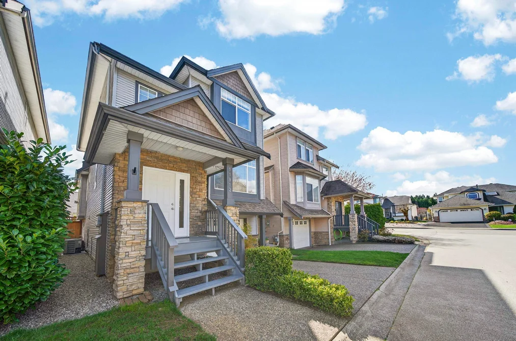11812 191A STREET, Pitt Meadows BC V3Y 0A4, Pitt Meadows BC — Residential for Sale - Photo 2