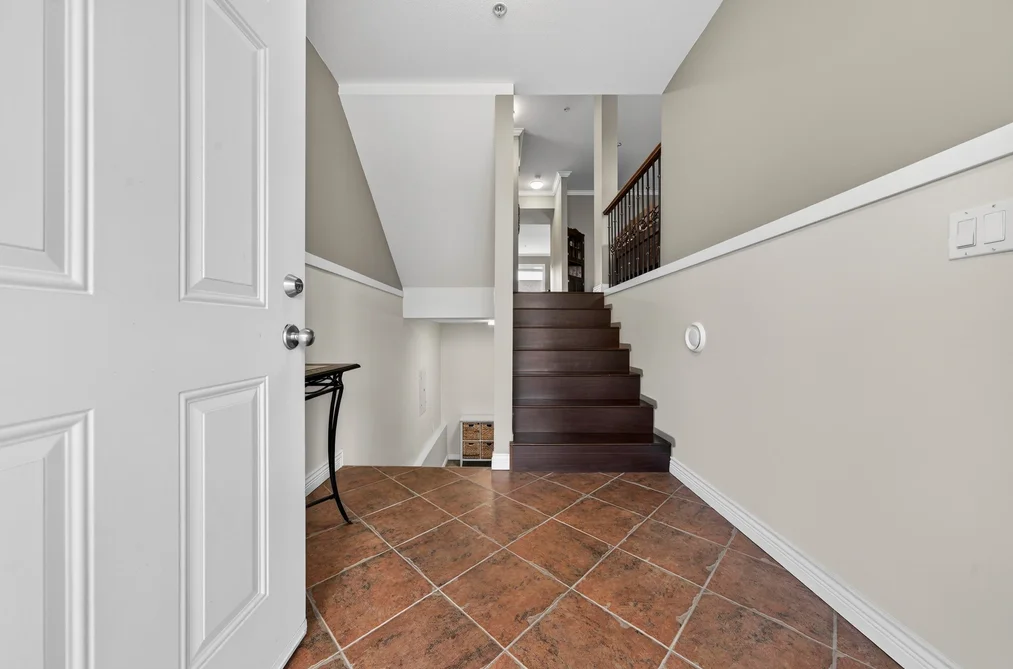 11812 191A STREET, Pitt Meadows BC V3Y 0A4, Pitt Meadows BC — Residential for Sale - Photo 3