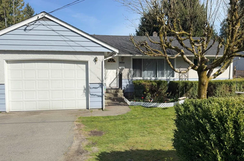 House for sale at 11820 207 Street Maple Ridge British Columbia - MLS: R3108147