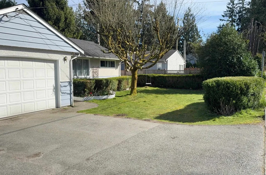 11820 207 STREET, Maple Ridge BC V2X 1X5, Maple Ridge BC — Residential for Sale - Photo 2