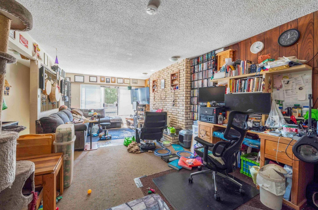 11821 72 AVENUE, Delta BC V4E 1Z5, Delta BC — Residential Income for Sale - Photo 2