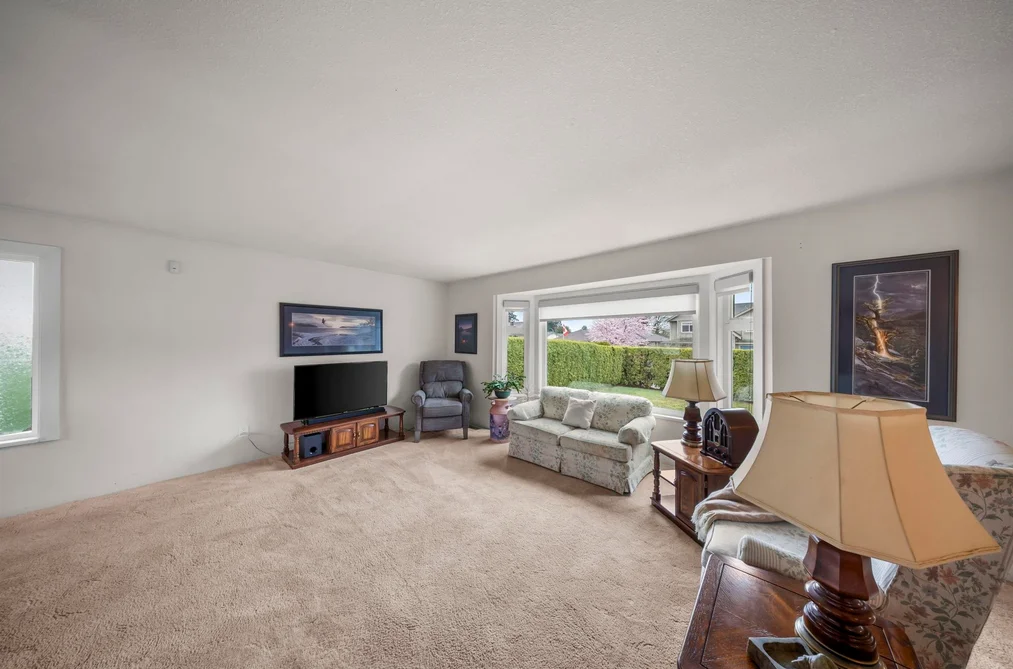 11854 BLAKELY ROAD, Pitt Meadows BC V3Y 1H5, Pitt Meadows BC — Residential for Sale - Photo 2