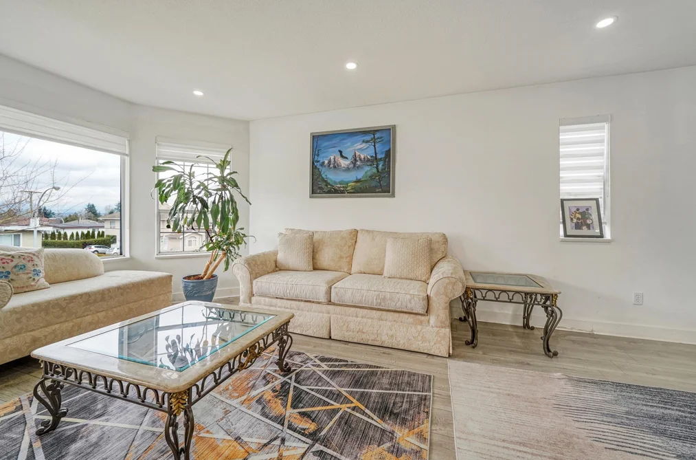 11866 98 AVENUE, Surrey BC V3V 2J4, Surrey BC — Residential for Sale - Photo 3
