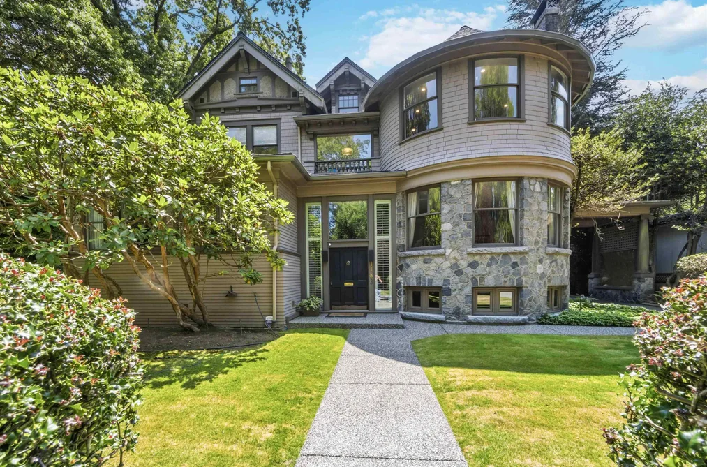 Half Duplex for sale at 1188 Laurier Avenue Vancouver British Columbia - MLS: R3157706