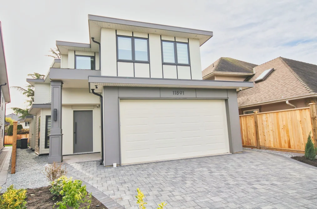 House for sale at 11891 Dunavon Place Richmond British Columbia - MLS: R3103181