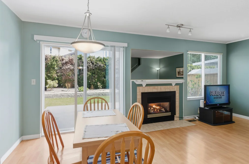 119 11255 HARRISON STREET, Maple Ridge BC V2X 0K1, Maple Ridge BC — Residential for Sale - Photo 2