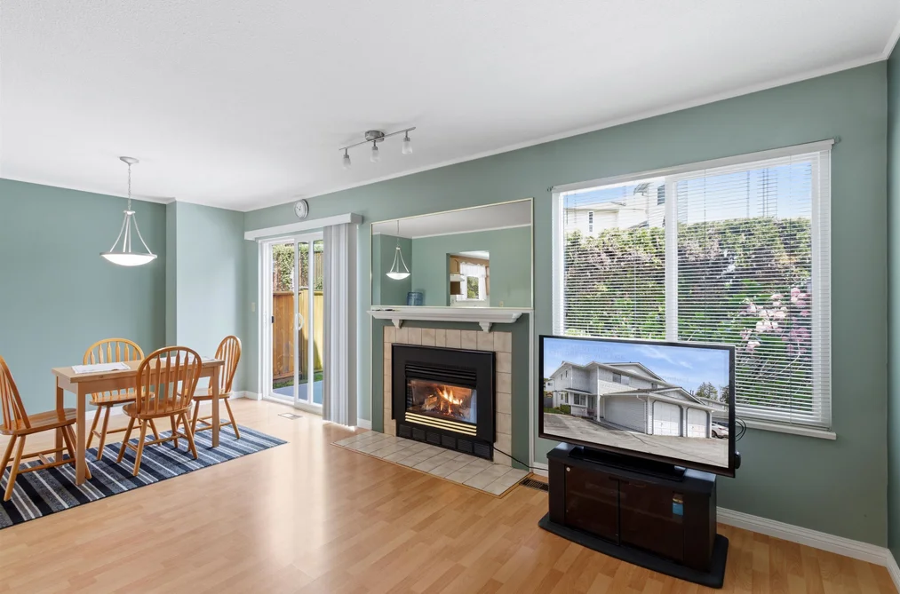 119 11255 HARRISON STREET, Maple Ridge BC V2X 0K1, Maple Ridge BC — Residential for Sale - Photo 4