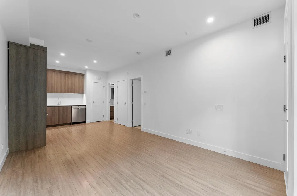 119 2060 CURLING ROAD, North Vancouver BC V7P 0E1, North Vancouver BC — Residential for Sale - Photo 6