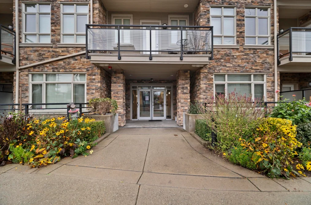 Condo for sale at 119 20861 83 Avenue Langley British Columbia - MLS: R3107714