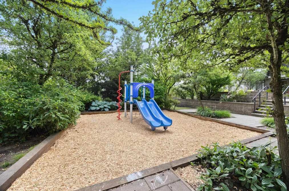 119 2088 BETA AVENUE, Burnaby BC V5C 0C8, Burnaby BC — Residential for Sale — Photo 11 of 16
