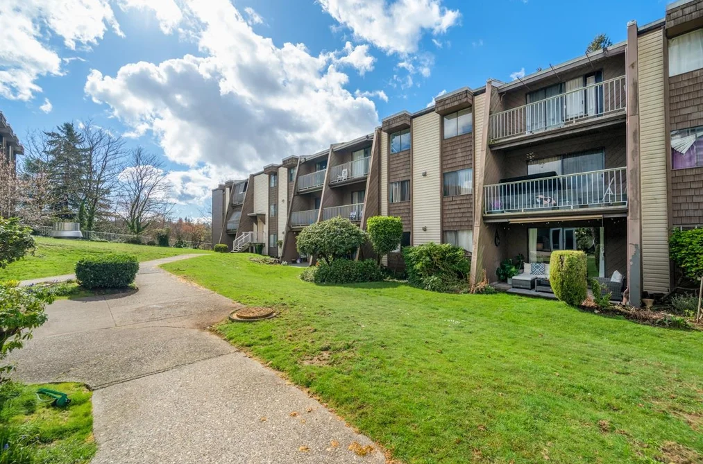 119 3911 CARRIGAN COURT, Burnaby BC V3N 4J7, Burnaby BC — Residential for Sale - Photo 3