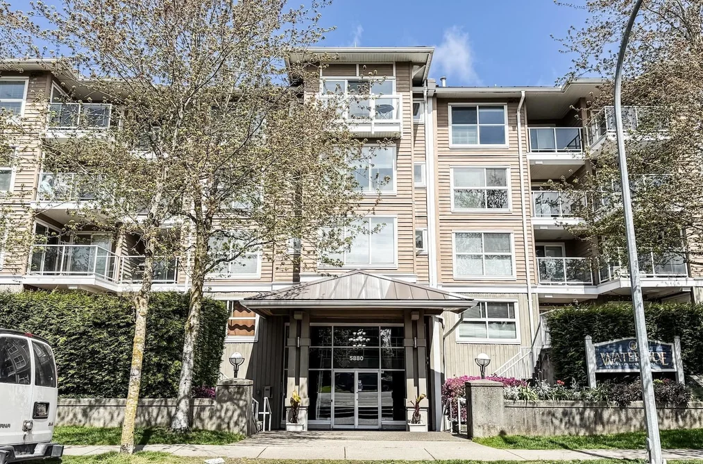 Condo for sale at 119 5880 Dover Crescent Richmond British Columbia - MLS: R3122179