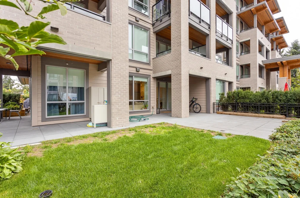 Condo for sale at 119 7588 16th Street Burnaby British Columbia - MLS: R3090969