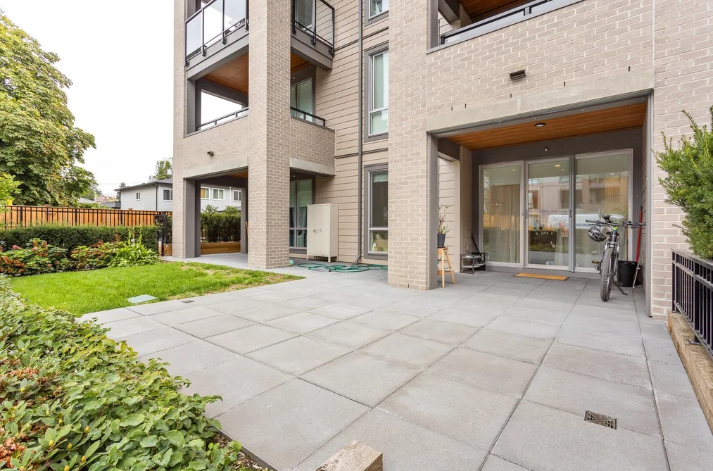 119 7588 16TH STREET, Burnaby BC V3N 0H8, Burnaby BC — Residential for Sale - Photo 2