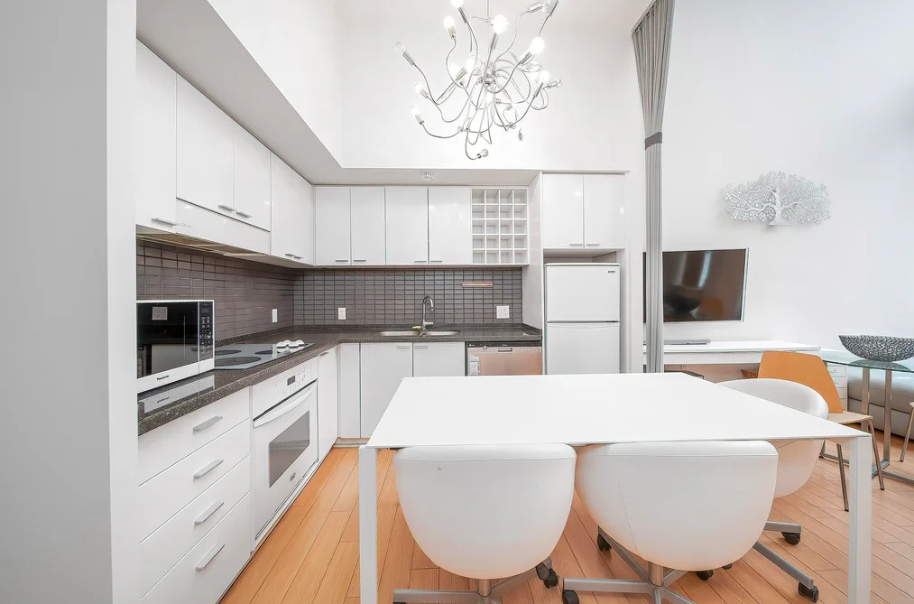 119 REGIMENT SQUARE, Vancouver BC V6B 1X5, Vancouver BC — Residential for Sale - Photo 5