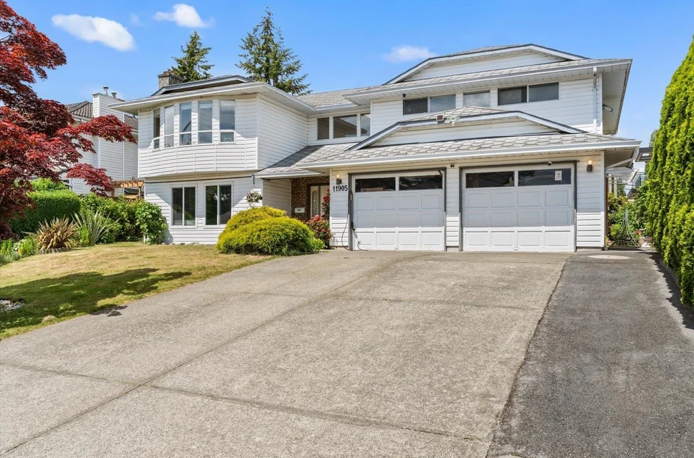 11905 STERLING COURT, Delta BC V4C 7Y7, Delta BC — Residential for Sale — Photo 3 of 40