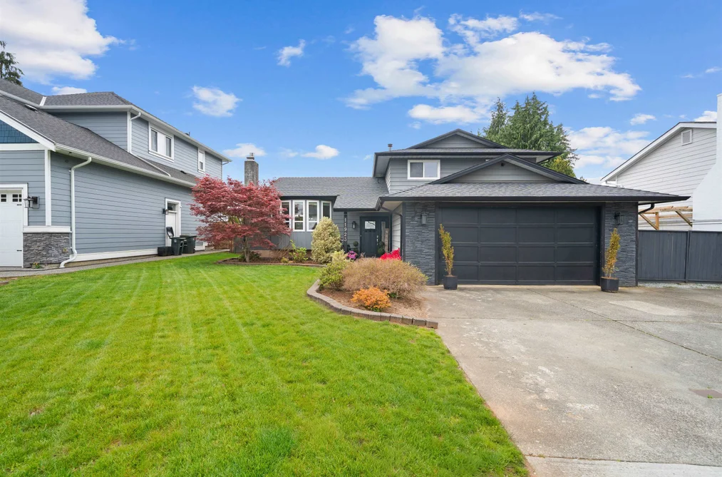 House for sale at 11923 194b Street Pitt Meadows British Columbia - MLS: R3115338