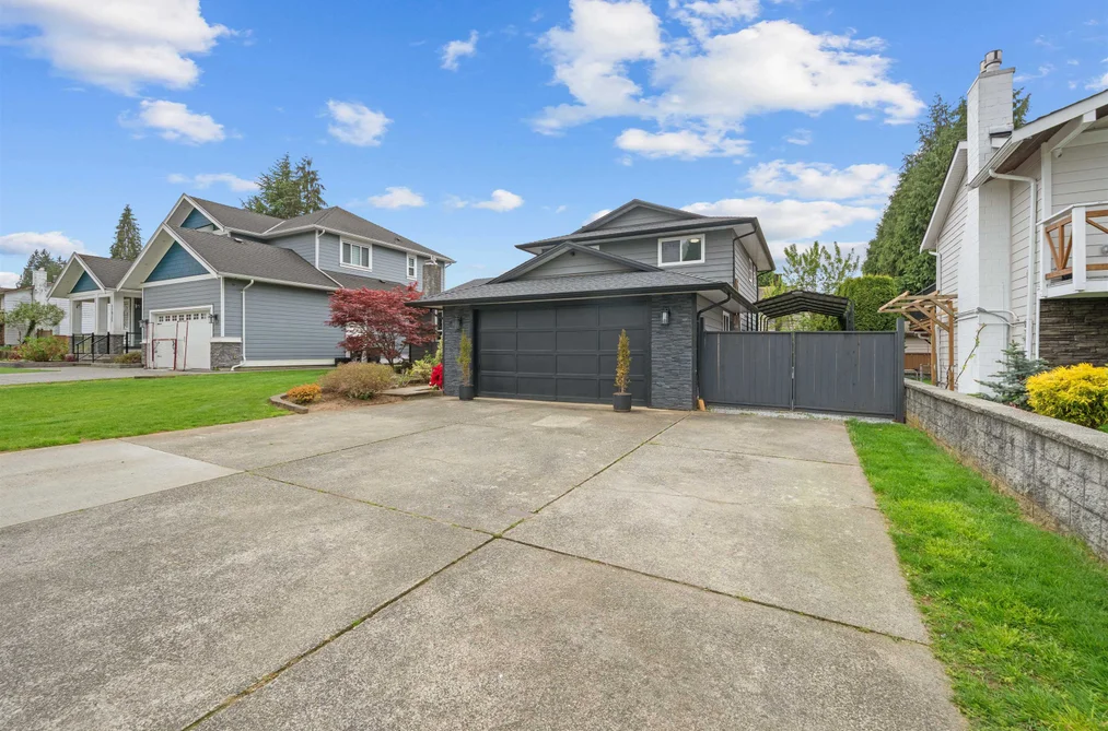 11923 194B STREET, Pitt Meadows BC V3Y 1K3, Pitt Meadows BC — Residential for Sale - Photo 3