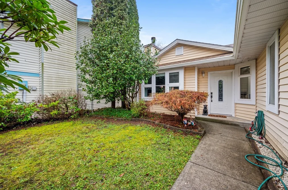 House for sale at 11937 237a Street Maple Ridge British Columbia - MLS: R3158817