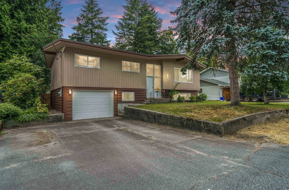 House for sale at 11939 Hall Street Maple Ridge British Columbia - MLS: R3141832