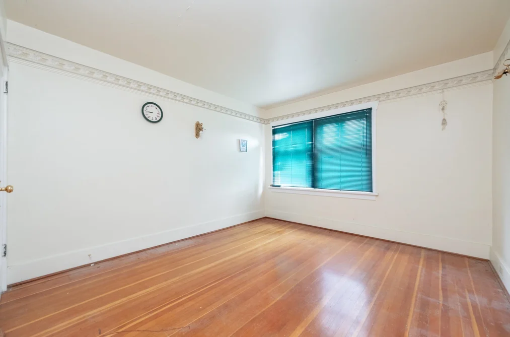 1195 DEMPSEY ROAD, North Vancouver BC V7K 1S4, North Vancouver BC — Residential for Sale - Photo 4