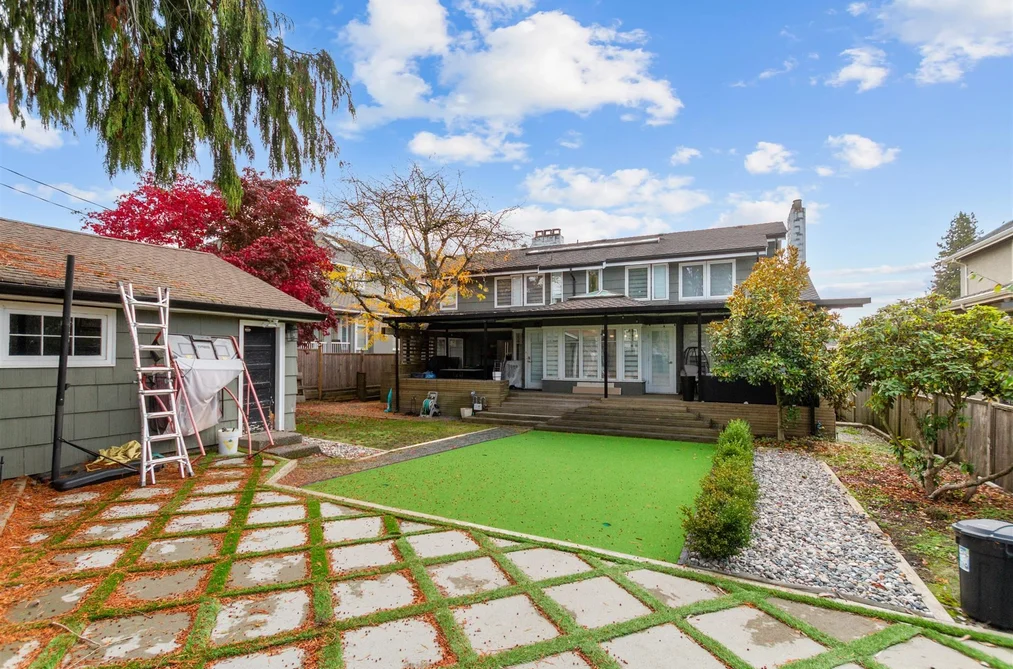 1195 W 50th Avenue, Vancouver, BC - House for Sale - Photo 16 of 17 1195 W 50th Avenue, Vancouver, BC - House for Sale - Photo 16 of 17