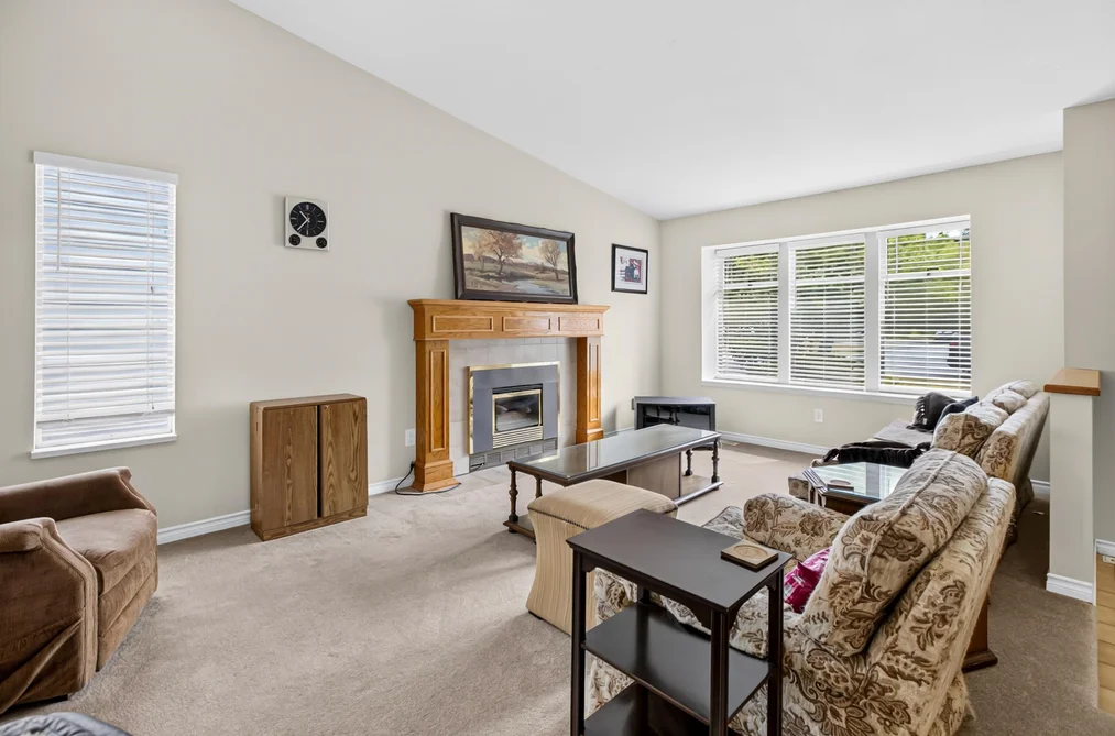 11957 237A STREET, Maple Ridge BC V4R 1V9, Maple Ridge BC — Residential for Sale — Photo 3 of 35