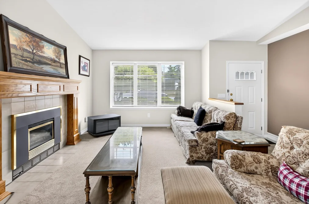 11957 237A STREET, Maple Ridge BC V4R 1V9, Maple Ridge BC — Residential for Sale — Photo 4 of 35