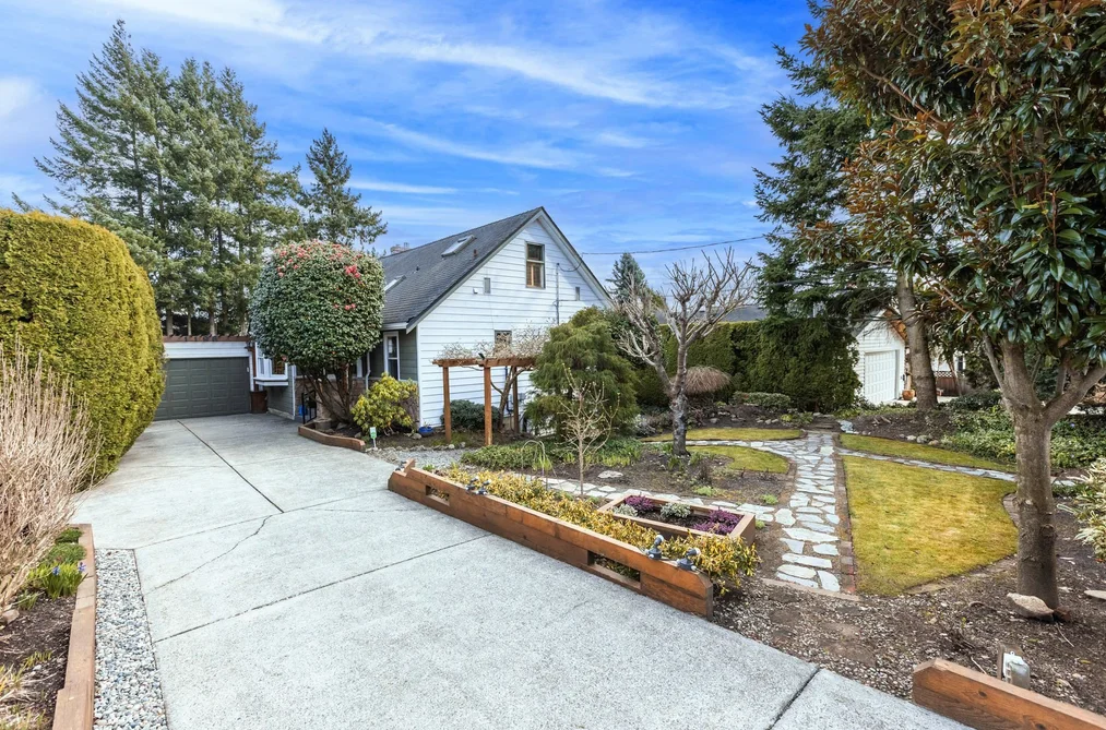 House for sale at 1196 Habgood Street Surrey British Columbia - MLS: R3098443