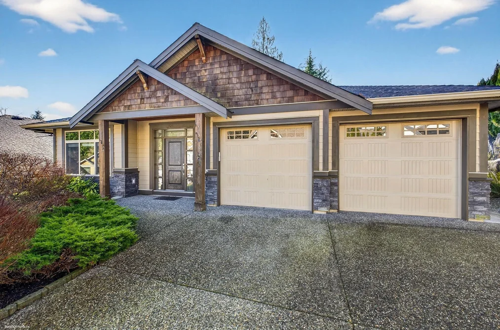 House for sale at 12 13210 Shoesmith Crescent Maple Ridge British Columbia - MLS: R3093508