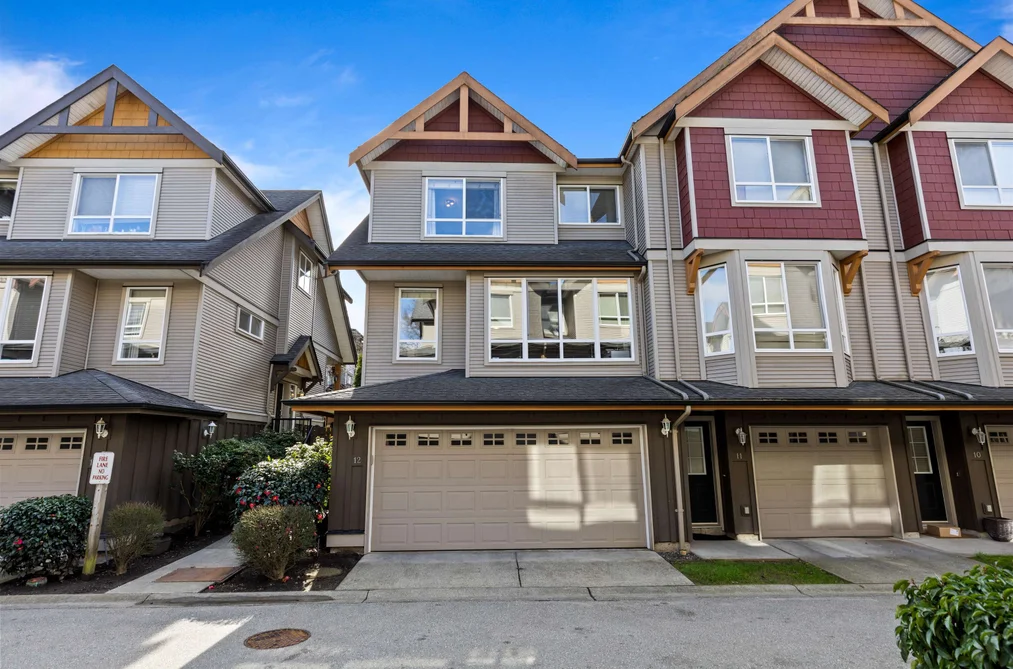 Townhouse for sale at 12 16772 61 Avenue Surrey British Columbia - MLS: R3111763