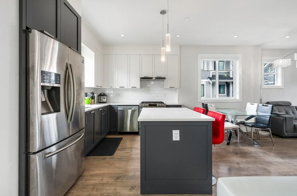 12 189 WOOD STREET, New Westminster BC V3M 0L7, New Westminster BC — Residential for Sale - Photo 2