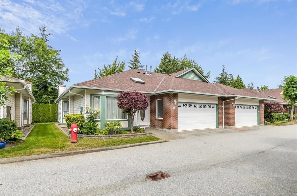 Townhouse for sale at 12 18939 65 Avenue Surrey British Columbia - MLS: R3157868