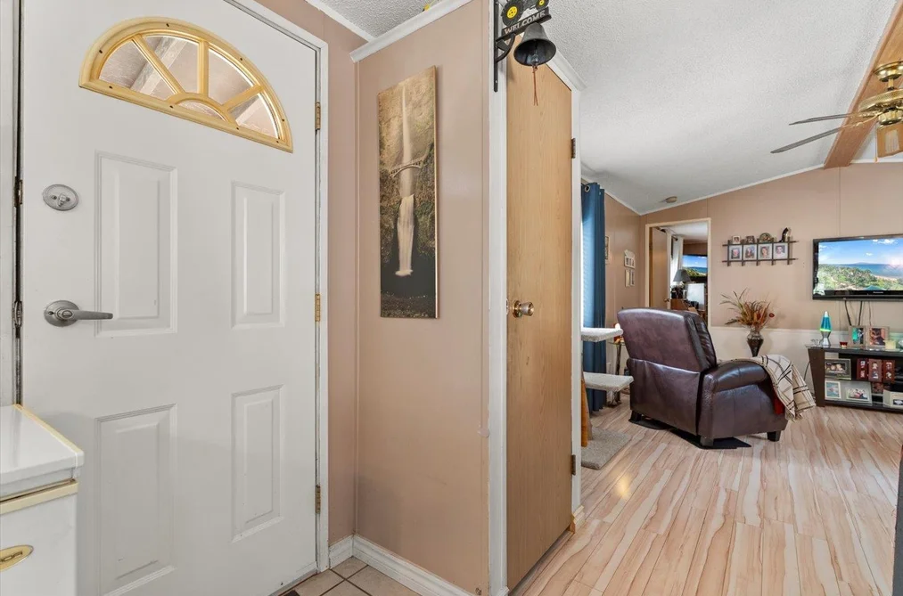 12 2216 LOUGHEED HIGHWAY, Agassiz BC V0M 1A1, Agassiz BC — Residential for Sale - Photo 4
