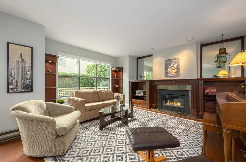 12 - 229 E 8th Street, North Vancouver, BC - MLS: R3179525 - Photo 3 12 - 229 E 8th Street, North Vancouver, BC - MLS: R3179525 - Photo 3