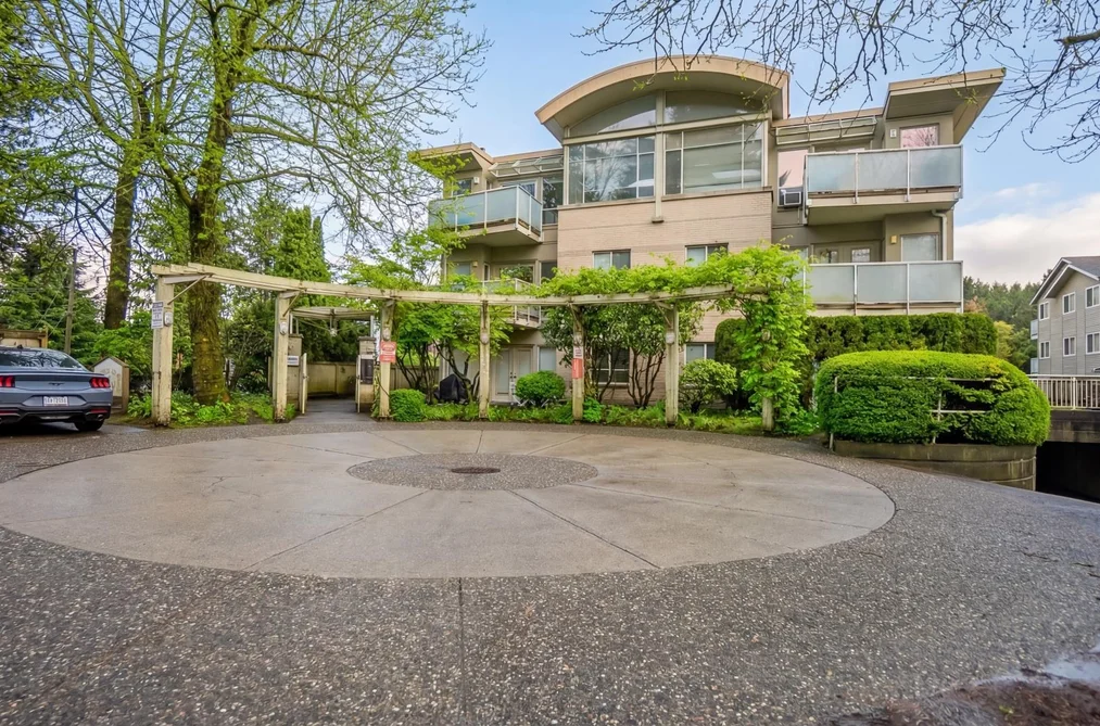 Condo for sale at 12 33682 Marshall Road Abbotsford British Columbia - MLS: R3096589