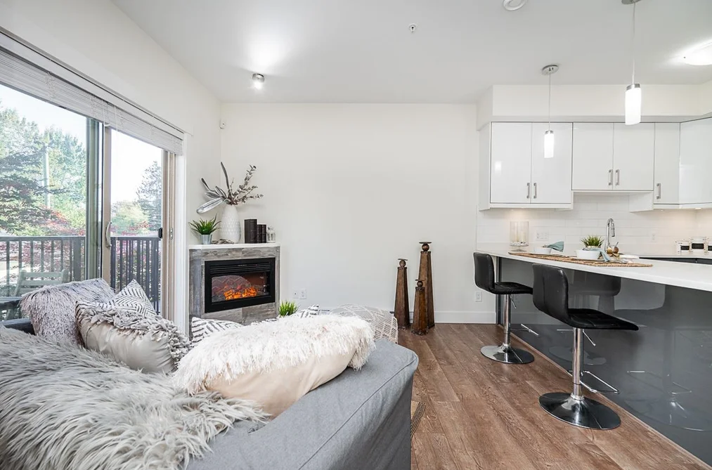Condo for sale at 12 4033 Dominion Street Burnaby British Columbia - MLS: R3082729