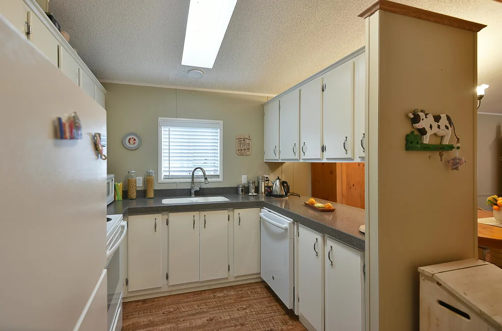 12 5575 MASON ROAD, Sechelt BC V7Z 0K9, Sechelt BC — Residential for Sale - Photo 5