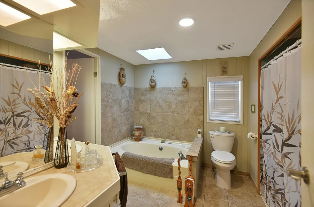 12 5575 MASON ROAD, Sechelt BC V7Z 0K9, Sechelt BC — Residential for Sale - Photo 7