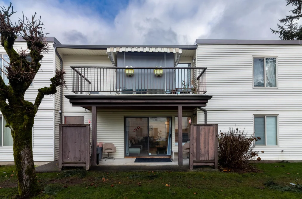 Condo for sale at 12 7115 134 Street Surrey British Columbia - MLS: R3081077