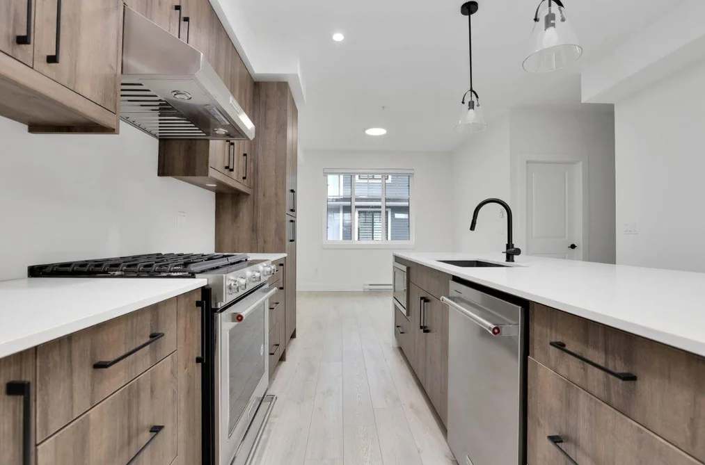 12 789 OTA AVENUE, New Westminster BC V3M 0M7, New Westminster BC — Residential for Sale — Photo 4 of 20
