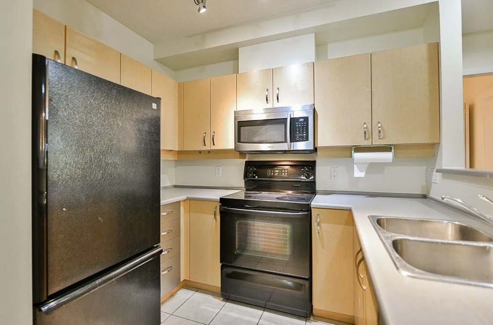 120 10866 CITY PARKWAY, Surrey BC V3T 5W9, Surrey BC — Residential for Sale - Photo 3