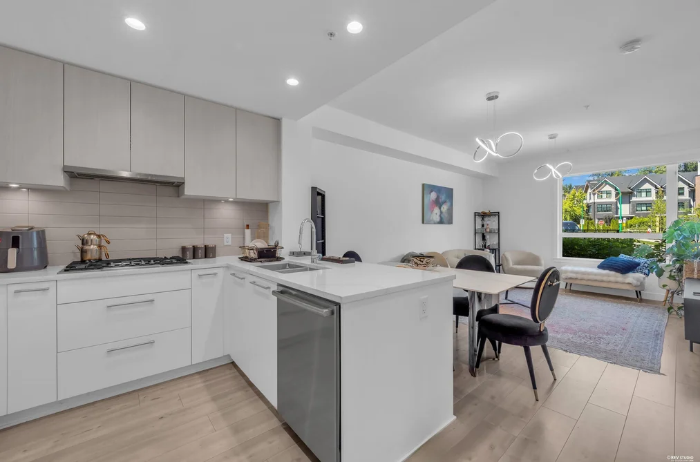 120 2035 GLENAIRE DRIVE, North Vancouver BC V7P 1Y2, North Vancouver BC — Residential for Sale — Photo 10 of 38