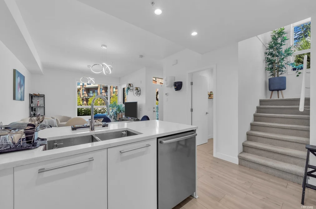 120 2035 GLENAIRE DRIVE, North Vancouver BC V7P 1Y2, North Vancouver BC — Residential for Sale — Photo 13 of 38