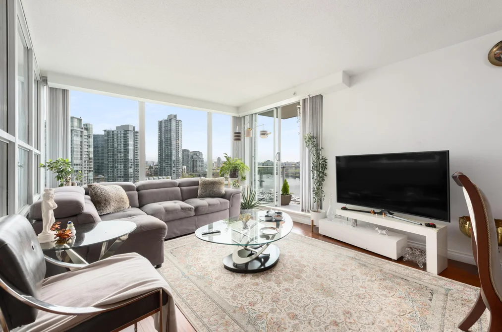 1201 1228 MARINASIDE CRESCENT, Vancouver BC V6Z 2W4, Vancouver BC — Residential for Sale - Photo 2
