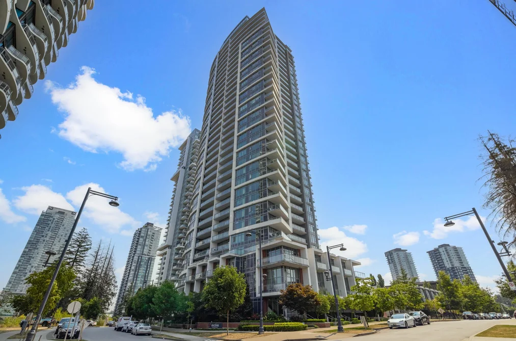 Condo for sale at 1201 13308 Central Avenue Surrey British Columbia - MLS: R3157038